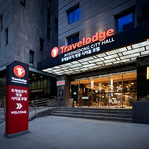 Travelodge Myeongdong Hall 4*, Сеул Южная Корея