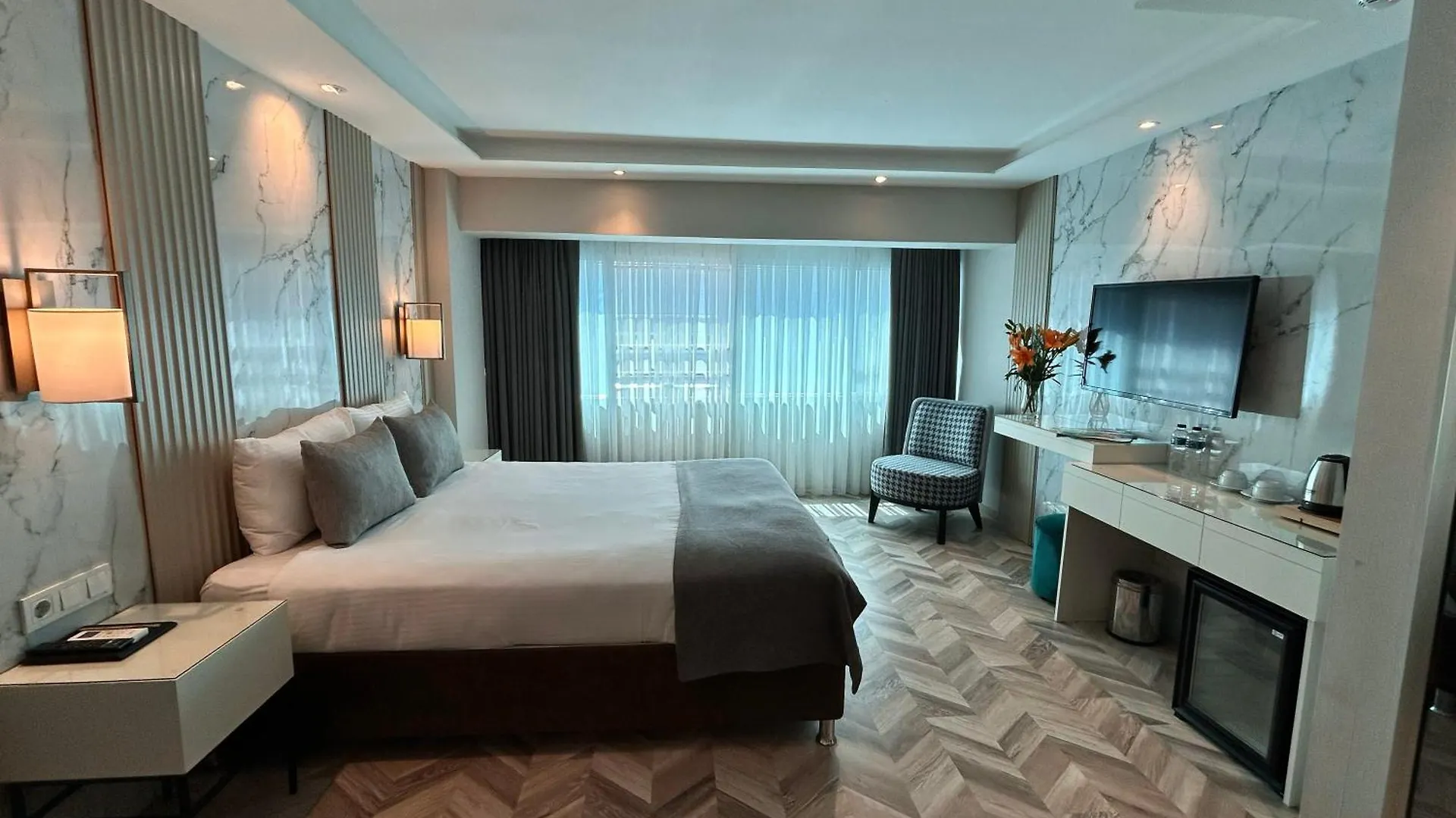 The Roomy Hotel Nisantasi Stambuł